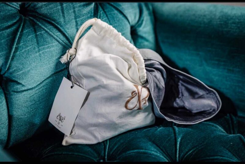 The Organic Aví Cotton Pouch